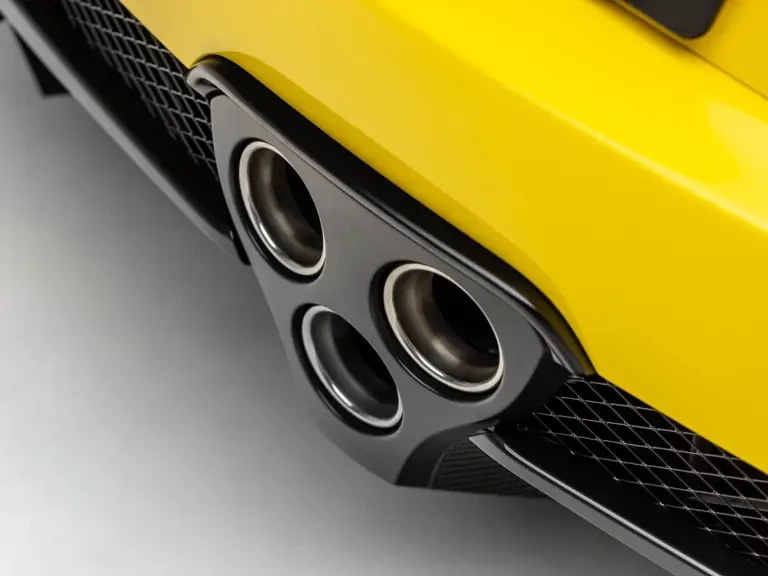 2012 Lexus LFA - Image 17 of 31