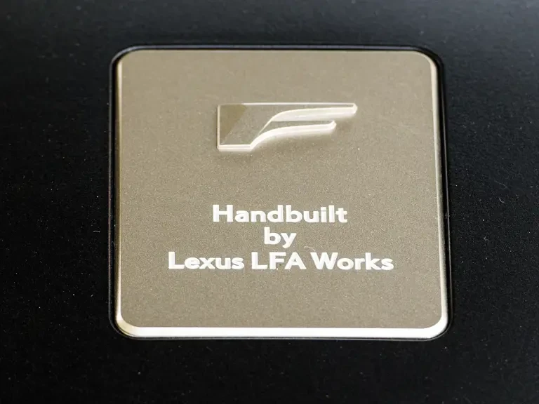 2012 Lexus LFA - Image 28 of 31