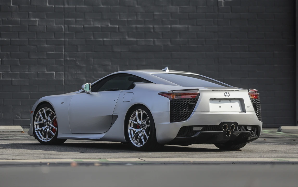 2012 Lexus LFA - Image 16 of 31