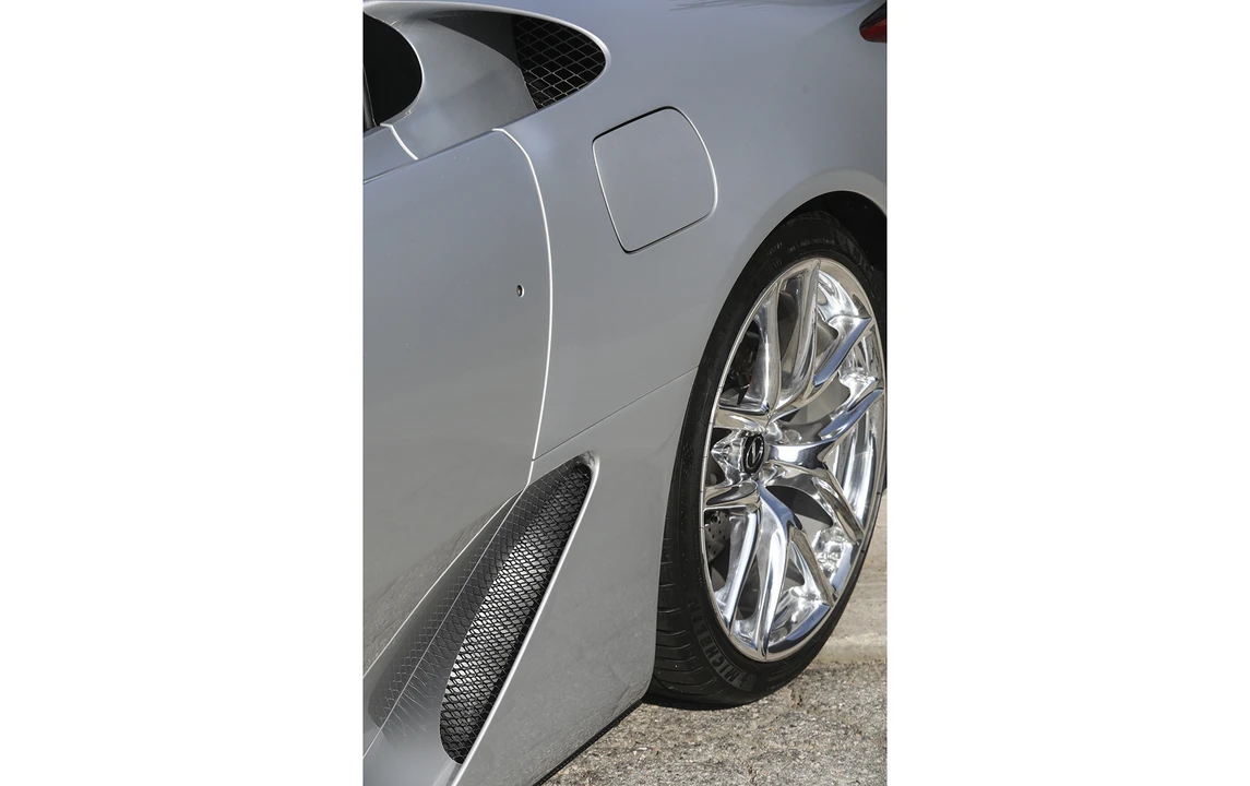 2012 Lexus LFA - Image 24 of 31