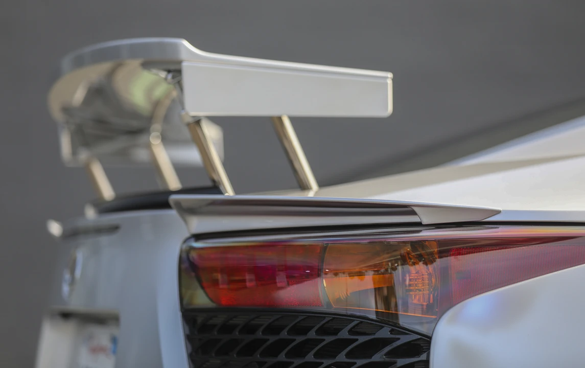 2012 Lexus LFA - Image 29 of 31