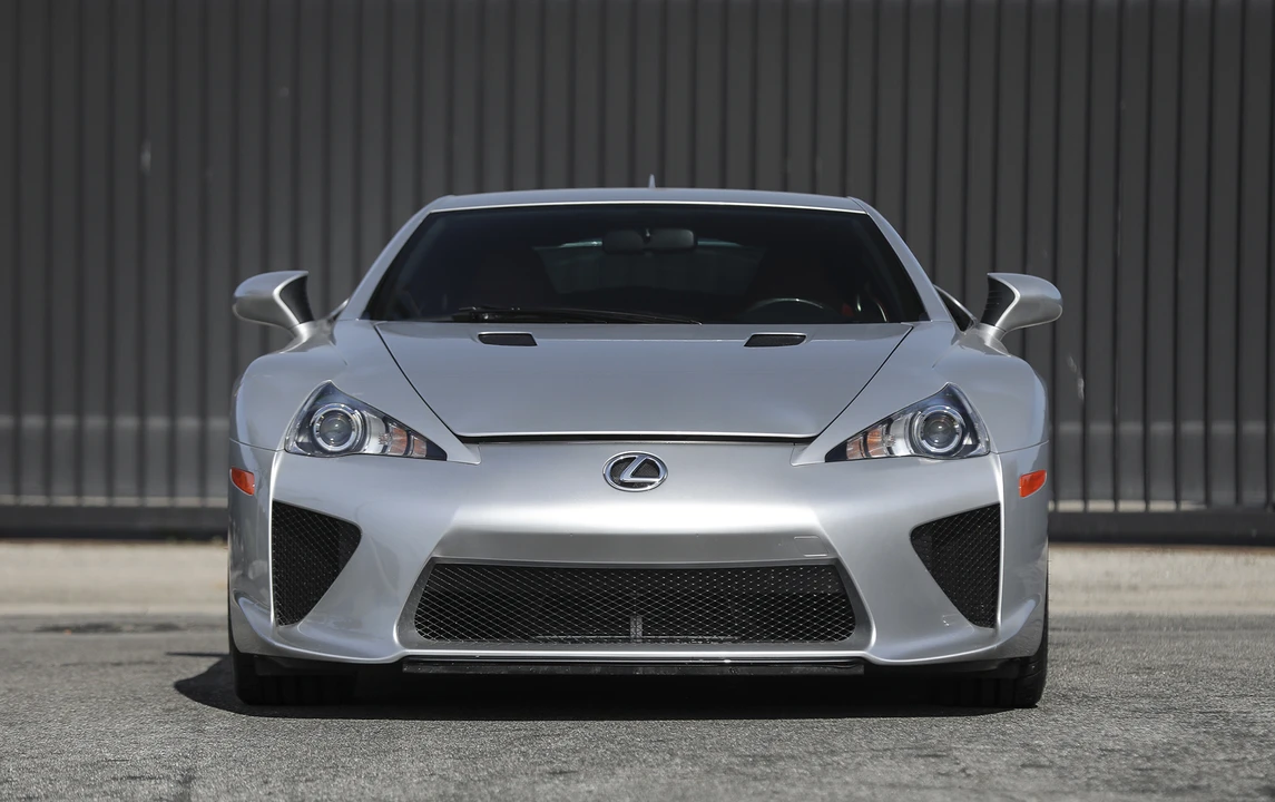 2012 Lexus LFA - Image 12 of 31