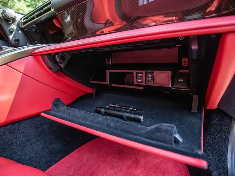 2012 Lexus LFA - Image 28 of 31