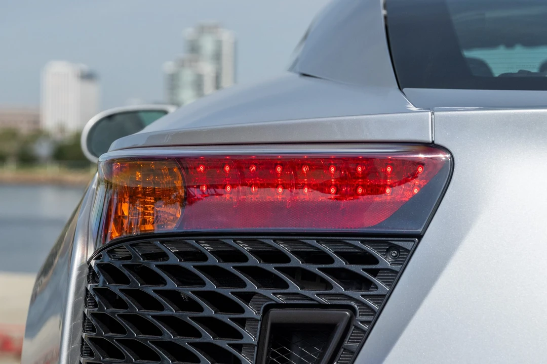 2012 Lexus LFA - Image 13 of 31
