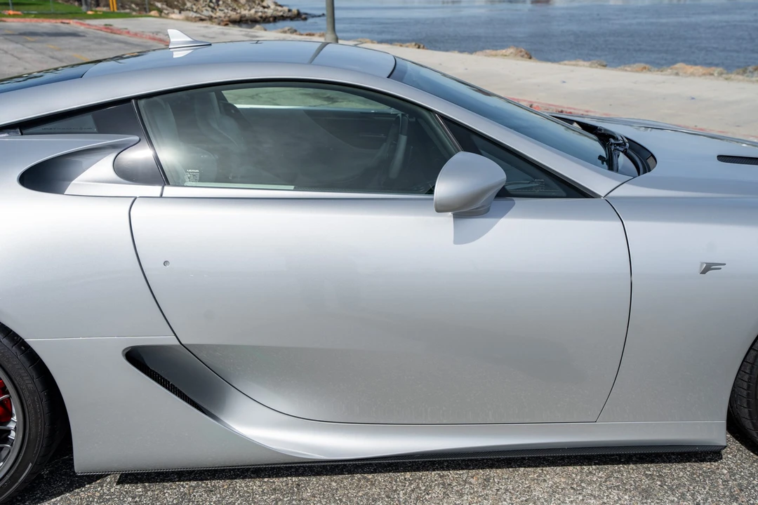 2012 Lexus LFA - Image 24 of 31