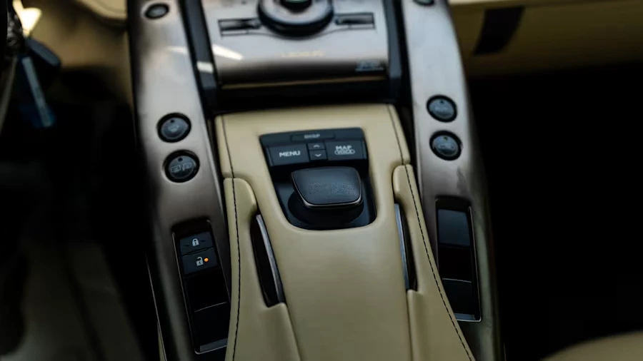2012 Lexus LFA - Image 22 of 25
