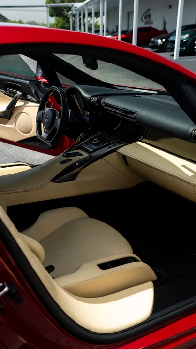 2012 Lexus LFA - Image 18 of 25