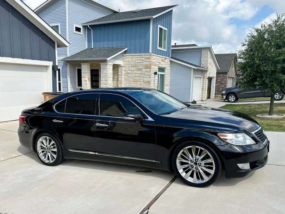 2012 Lexus LS 4th Gen - Image 2 of 14