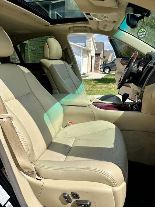2012 Lexus LS 4th Gen - Image 10 of 14