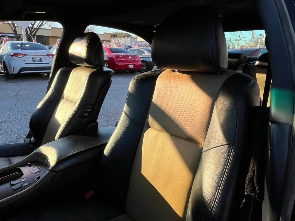 2012 Lexus LS 4th Gen - Image 17 of 20