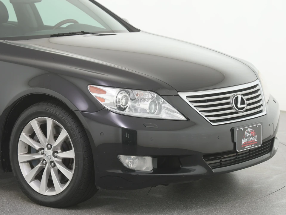 2012 Lexus LS 4th Gen - Image 12 of 31