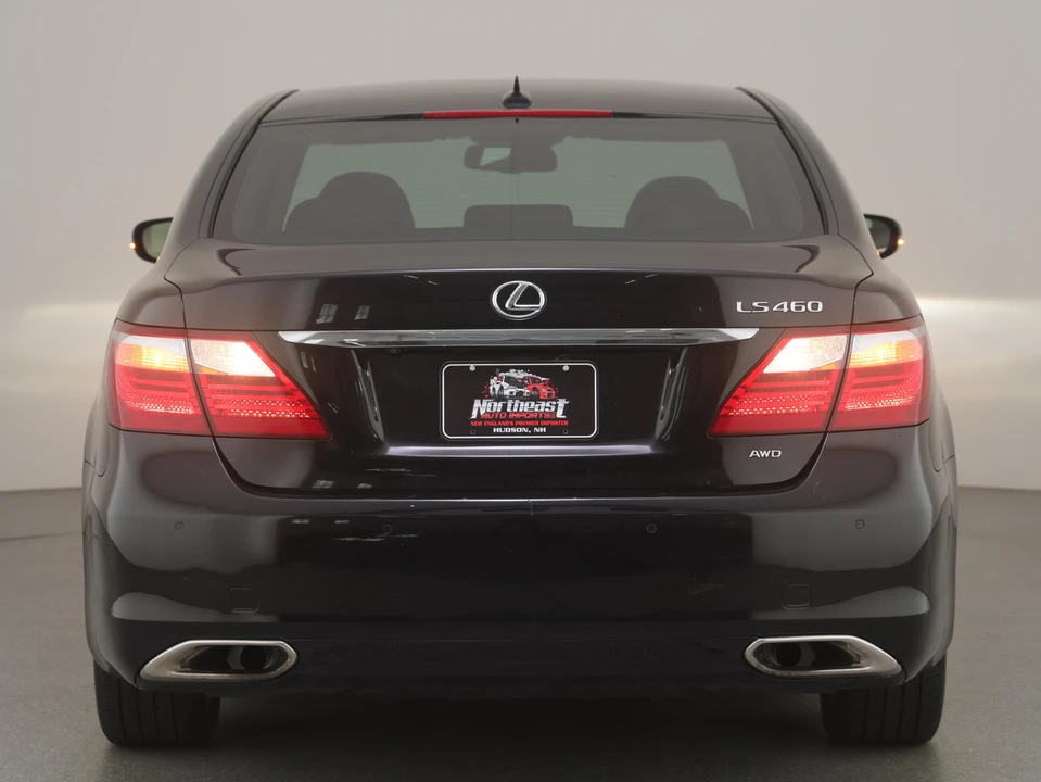2012 Lexus LS 4th Gen - Image 9 of 31