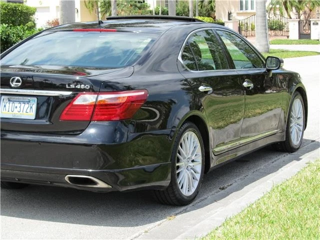 2012 Lexus LS 4th Gen - Image 7 of 12