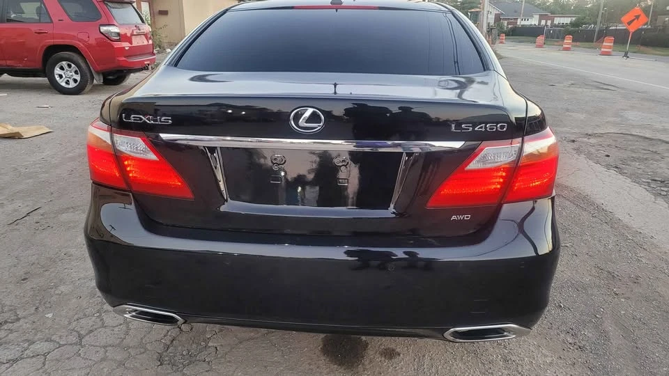 2012 Lexus LS 4th Gen - Image 4 of 14
