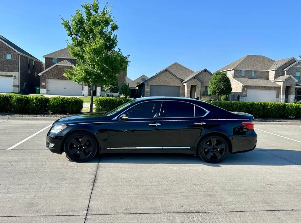 2012 Lexus LS 4th Gen - Image 3 of 19
