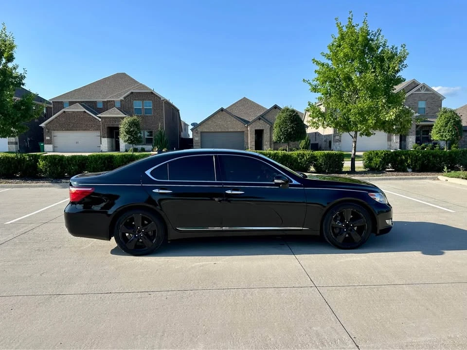 2012 Lexus LS 4th Gen - Image 5 of 19