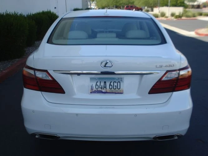 2012 Lexus LS 4th Gen - Image 3 of 10