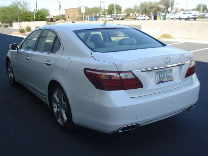 2012 Lexus LS 4th Gen - Image 4 of 10