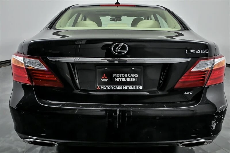 2012 Lexus LS 4th Gen - Image 8 of 30