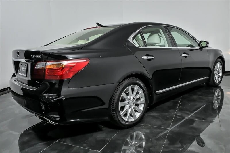 2012 Lexus LS 4th Gen - Image 9 of 30