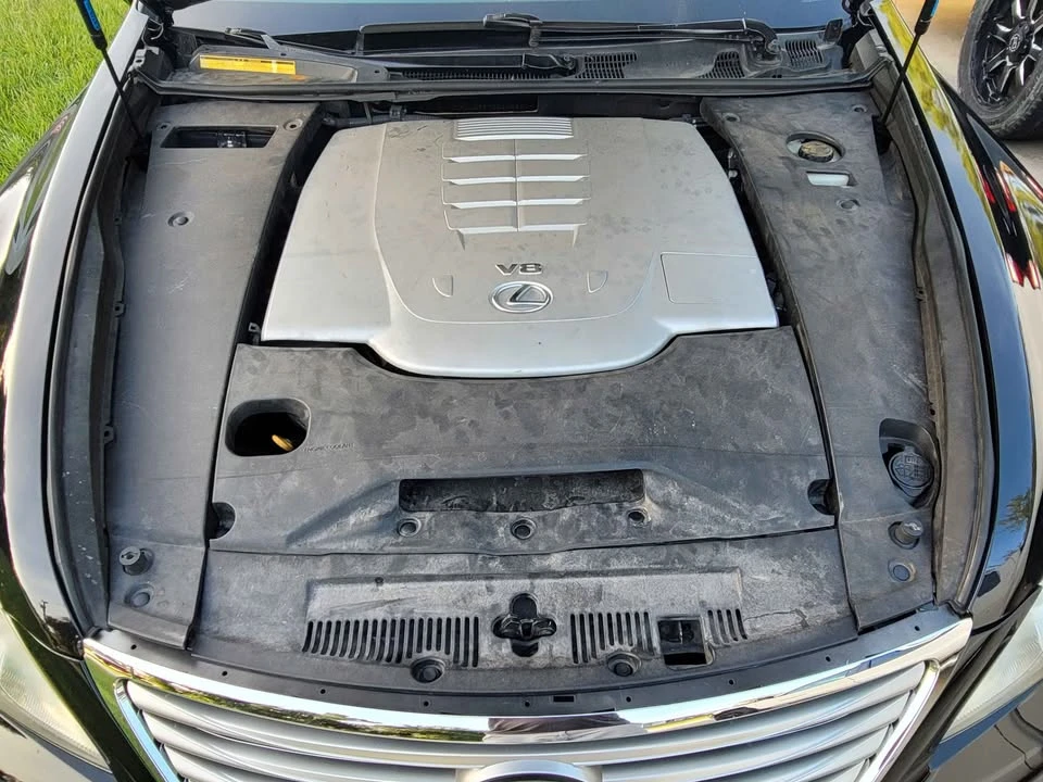 2012 Lexus LS 4th Gen - Image 10 of 11