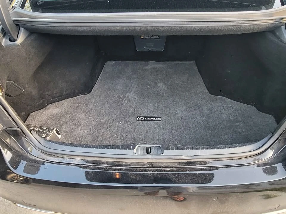 2012 Lexus LS 4th Gen - Image 11 of 11