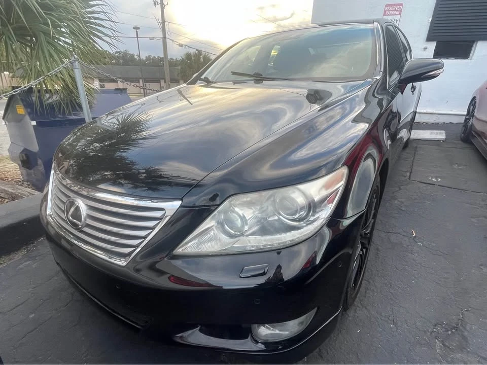 2012 Lexus LS 4th Gen - Image 8 of 11