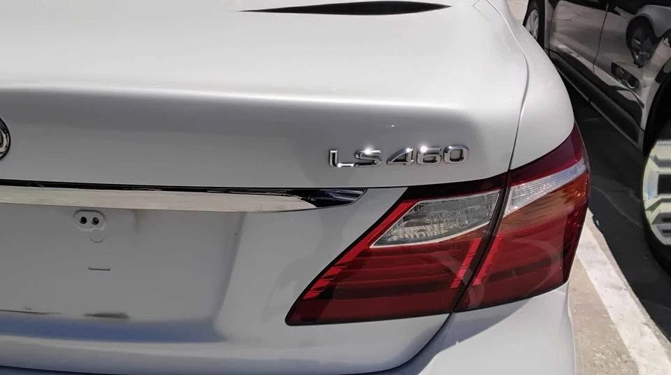 2012 Lexus LS 4th Gen - Image 7 of 8