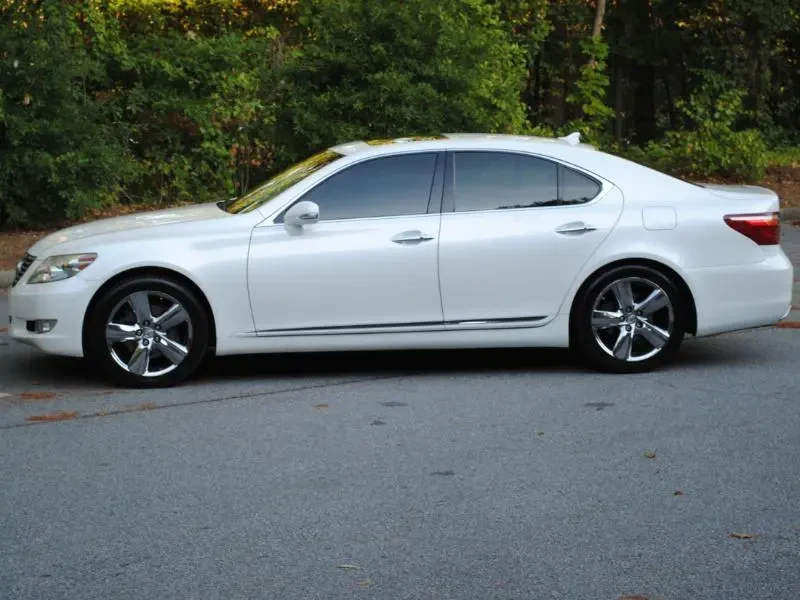 2012 Lexus LS 4th Gen - Image 4 of 14