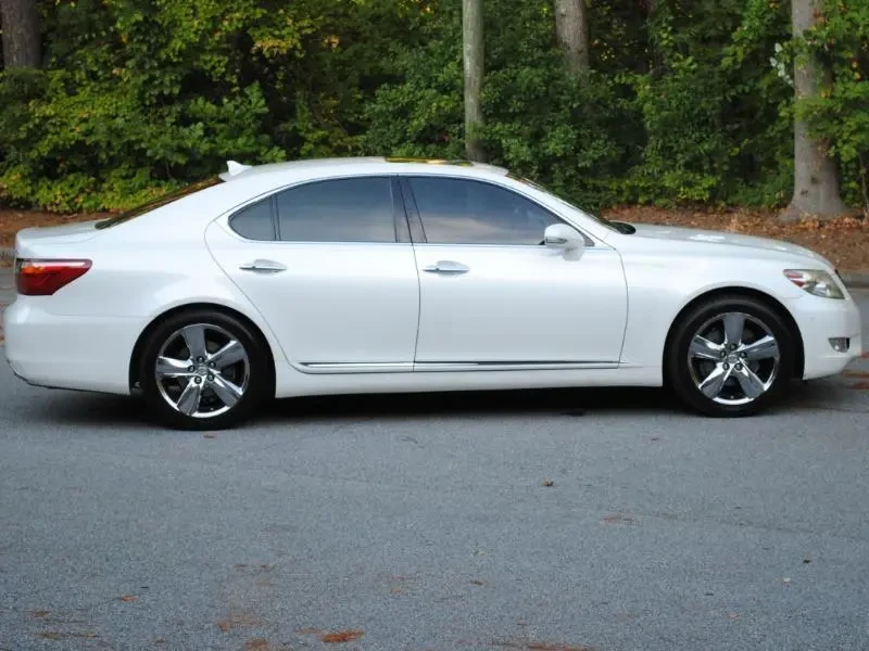 2012 Lexus LS 4th Gen - Image 8 of 14