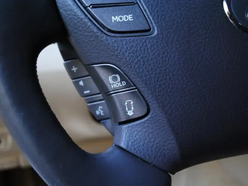 2012 Lexus LS 4th Gen - Image 13 of 14
