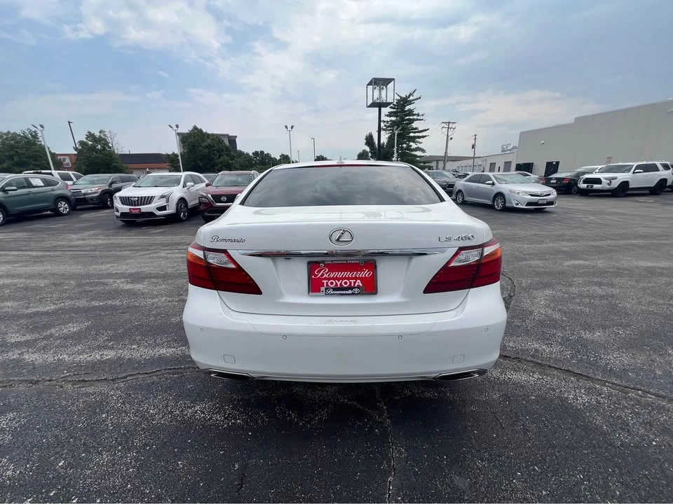 2012 Lexus LS 4th Gen - Image 4 of 17