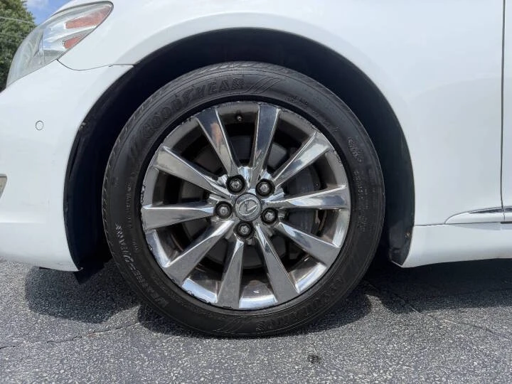 2012 Lexus LS 4th Gen - Image 19 of 20