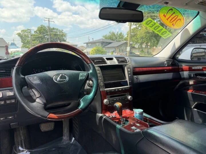2012 Lexus LS 4th Gen - Image 12 of 20
