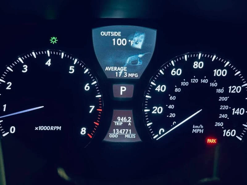 2012 Lexus LS 4th Gen - Image 15 of 20