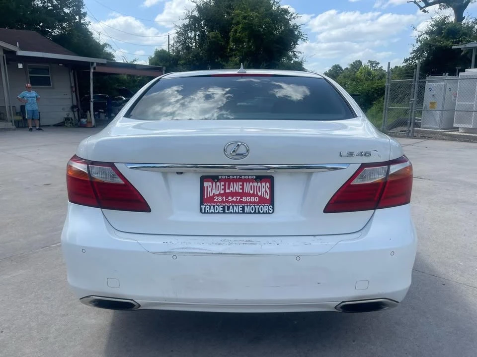 2012 Lexus LS 4th Gen - Image 9 of 20