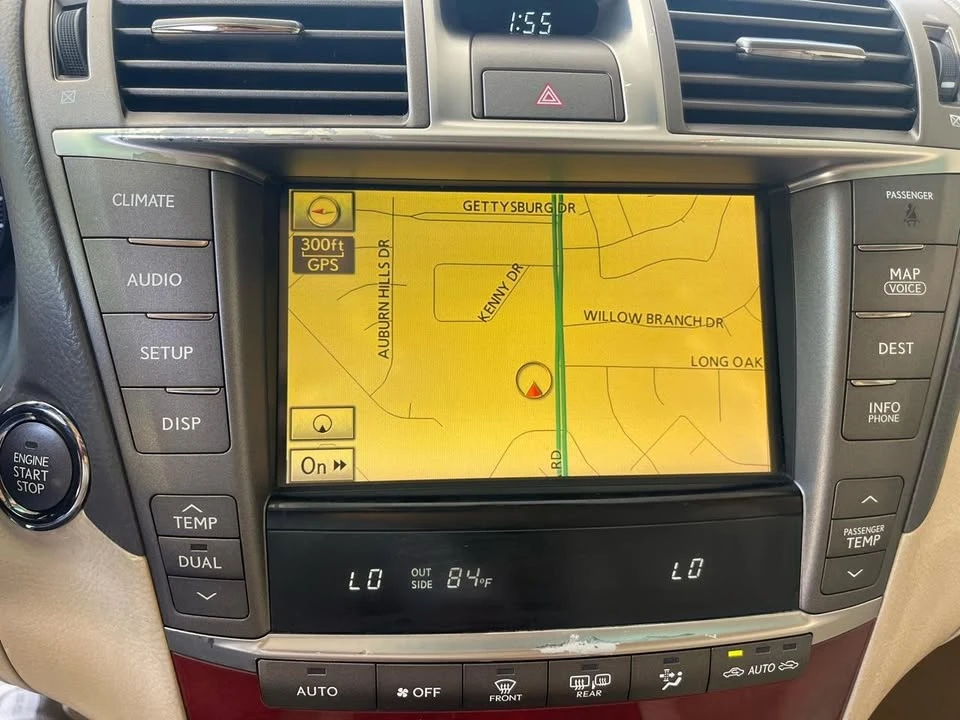 2012 Lexus LS 4th Gen - Image 11 of 20