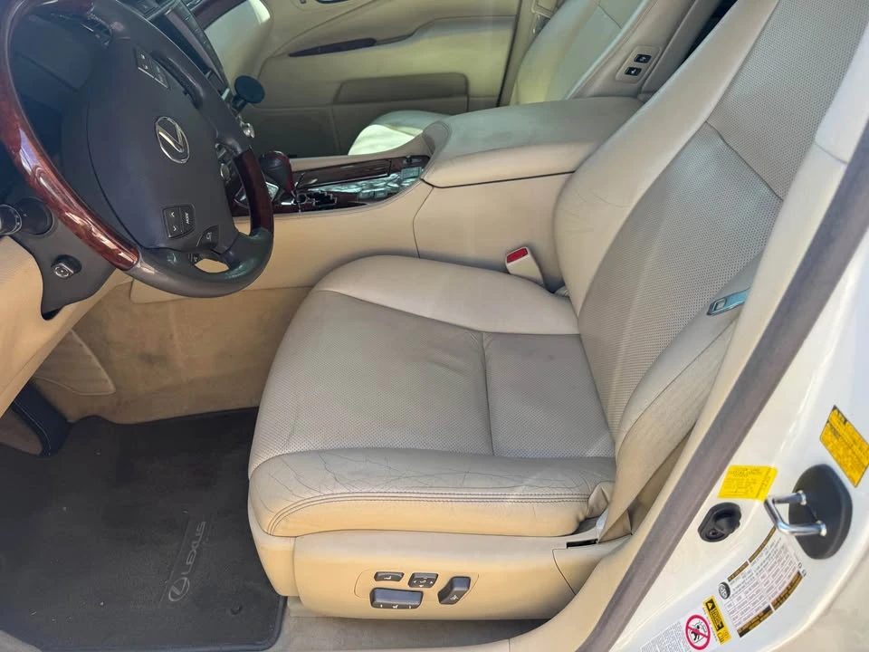 2012 Lexus LS 4th Gen - Image 11 of 11
