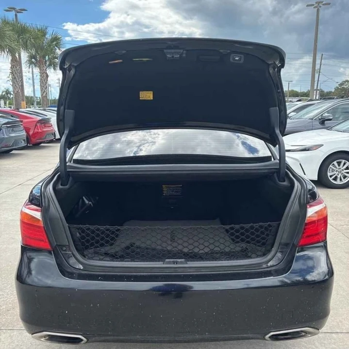 2012 Lexus LS 4th Gen - Image 5 of 11