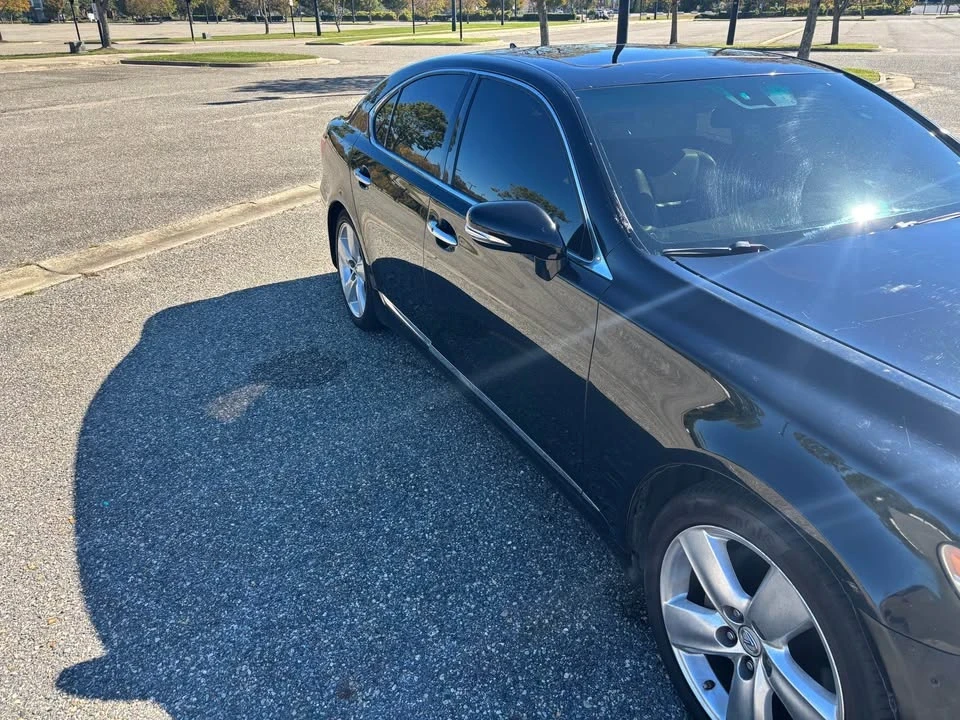 2012 Lexus LS 4th Gen - Image 3 of 10