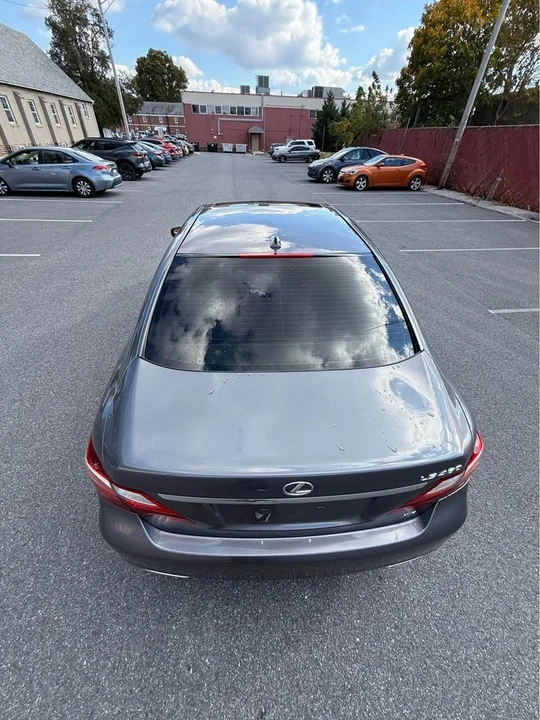 2012 Lexus LS 4th Gen - Image 15 of 20