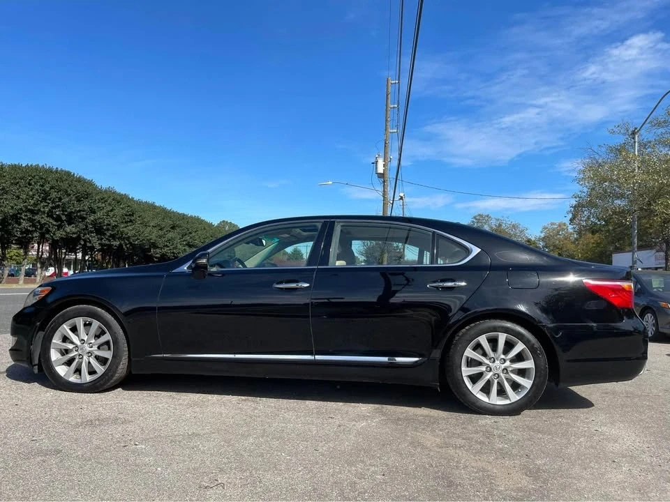 2012 Lexus LS 4th Gen - Image 14 of 19