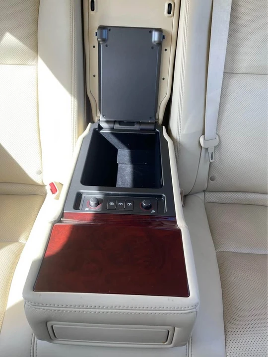 2012 Lexus LS 4th Gen - Image 6 of 19