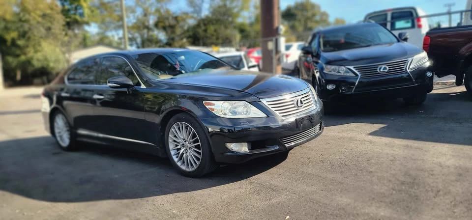 2012 Lexus LS 4th Gen - Image 4 of 19