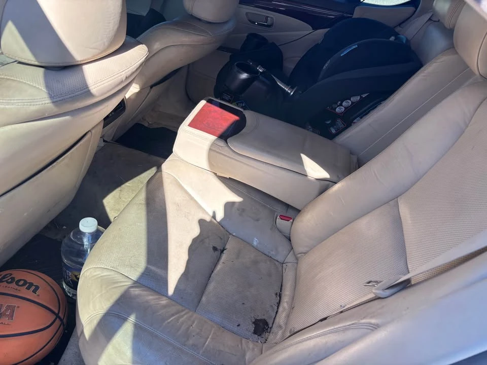 2012 Lexus LS 4th Gen - Image 10 of 10