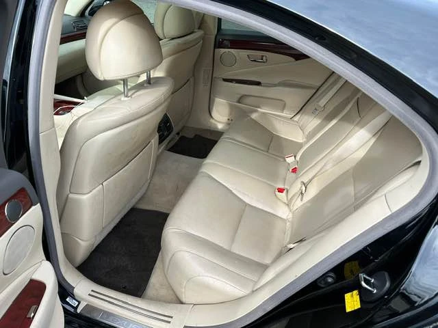 2012 Lexus LS 4th Gen - Image 10 of 11