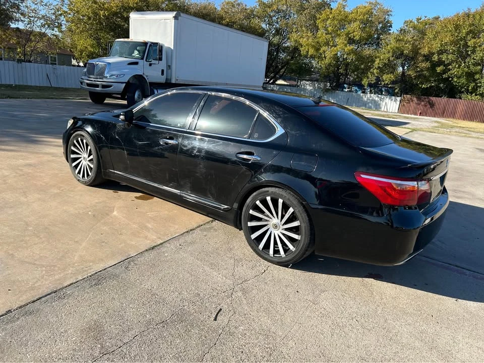 2012 Lexus LS 4th Gen - Image 6 of 16