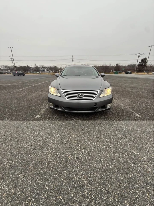 2012 Lexus LS 4th Gen - Image 14 of 16
