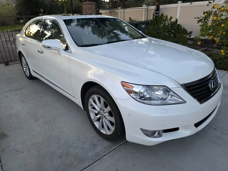 2012 Lexus LS 4th Gen - Image 3 of 12