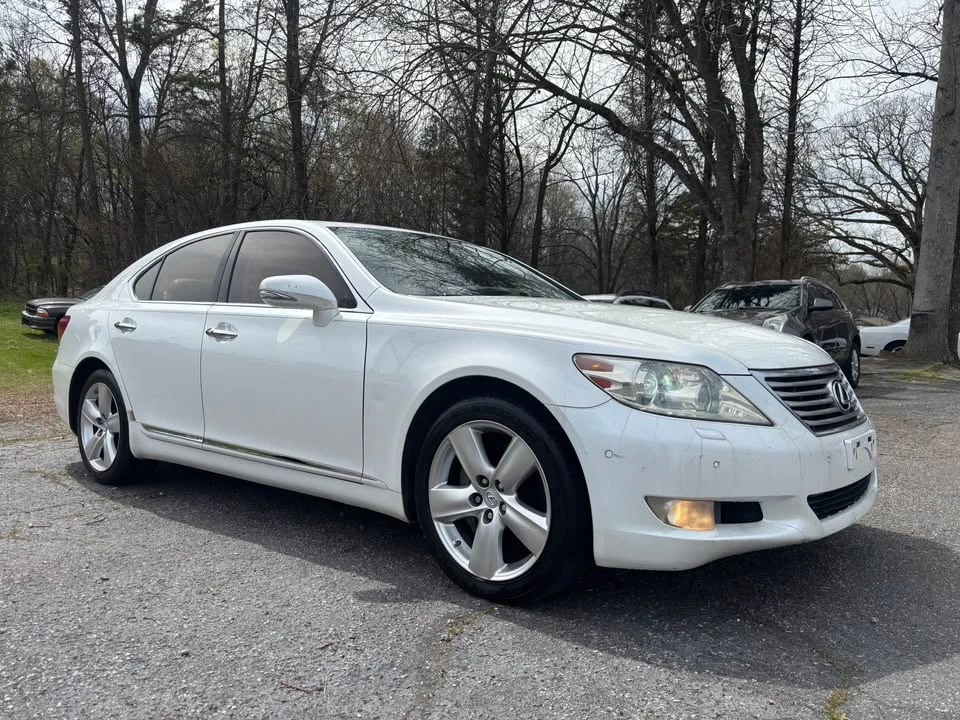 2012 Lexus LS 4th Gen - Image 3 of 20